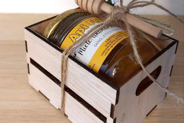 Bomboniera con scatola legno