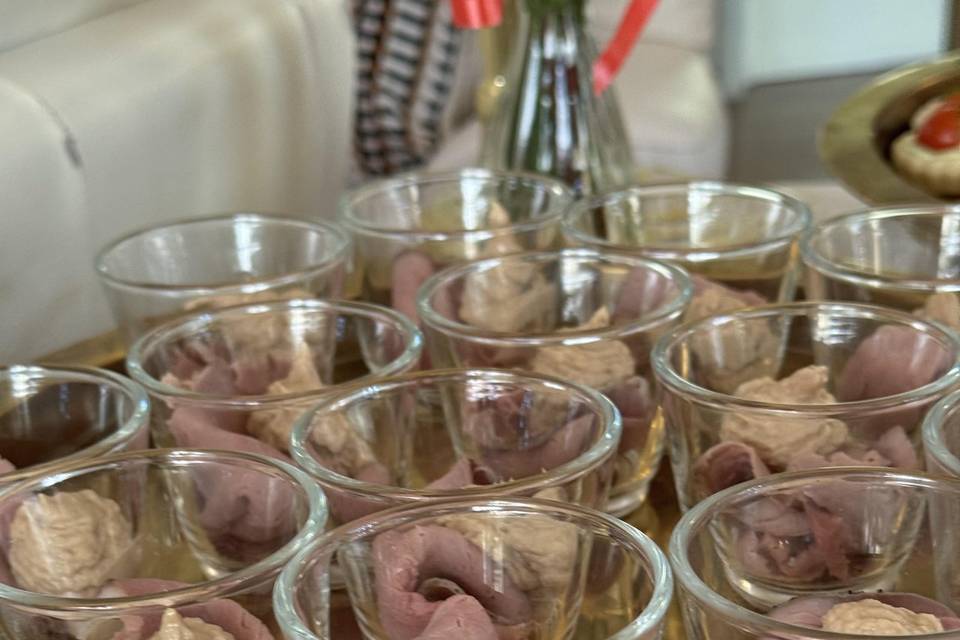 Vitello tonnato in un morso