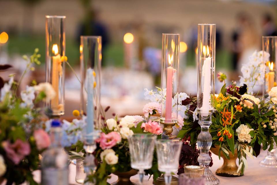 Candles-and-flowers
