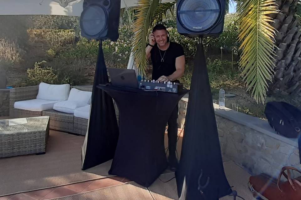 DeeJay all'aperitivo