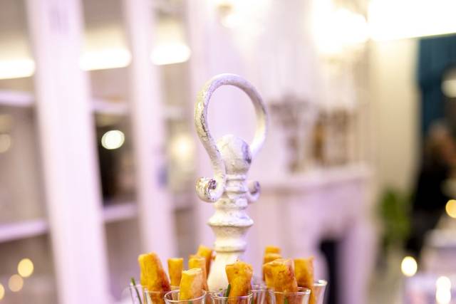 Finger food