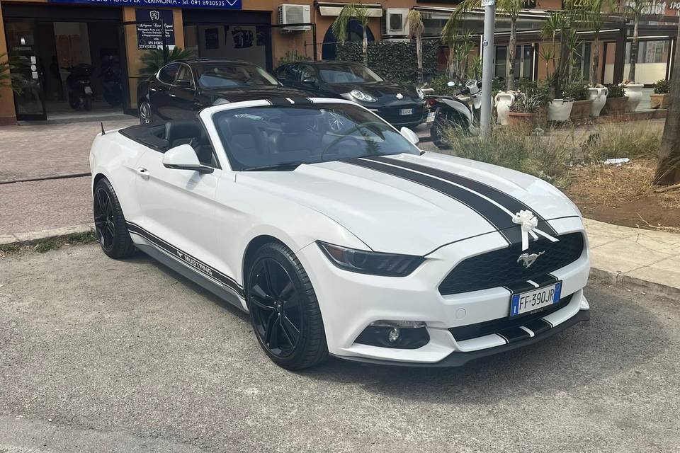 Maserati Grancabrio nera