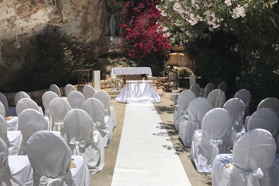 Wedding in Lampedusa di Lorena Lombardo