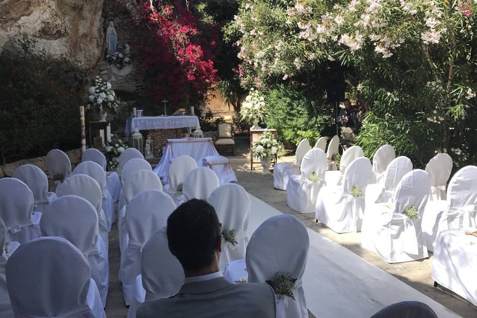 Wedding in Lampedusa di Lorena Lombardo