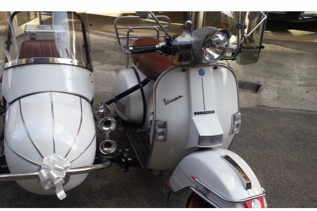 Vespa sidecar