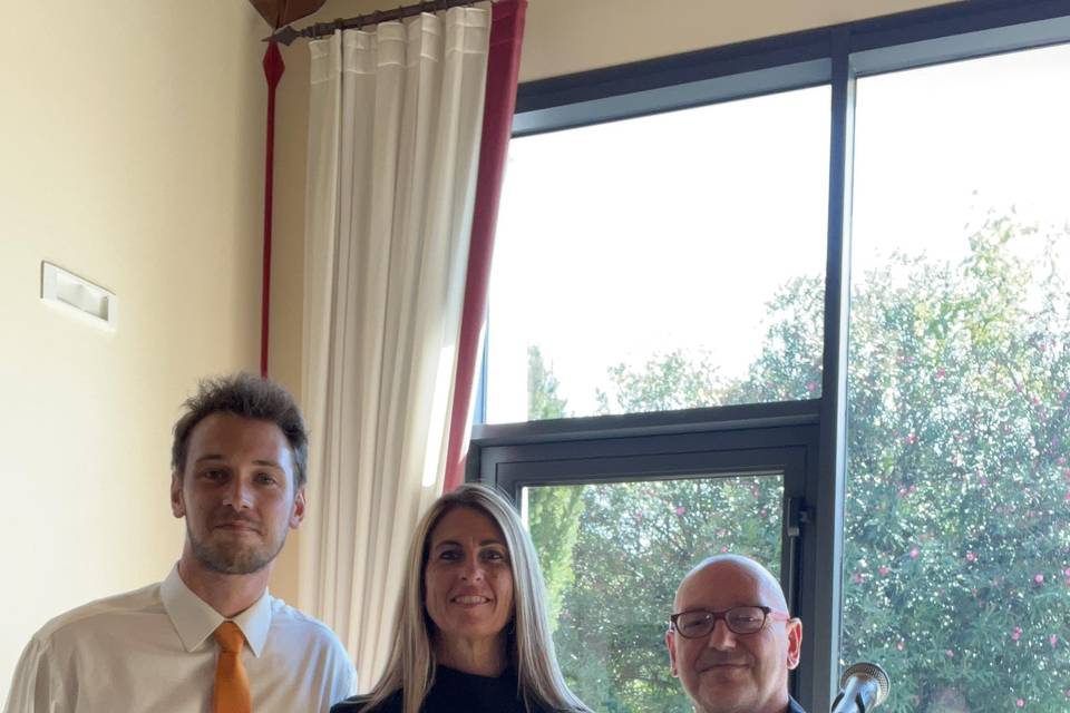 Aglais trio