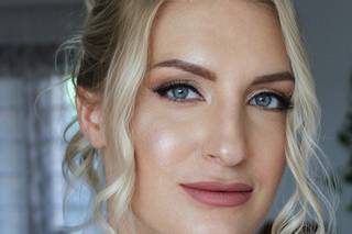 Karolina Lis Wedding Hair & Makeup