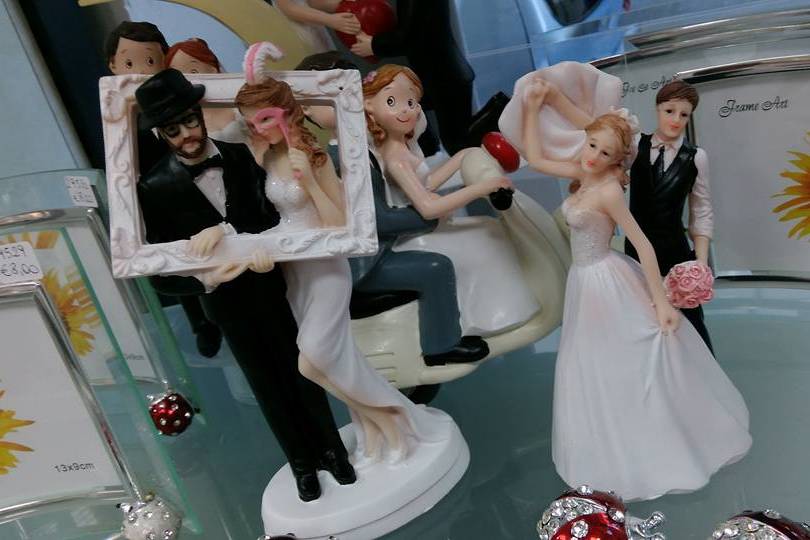 Cake topper