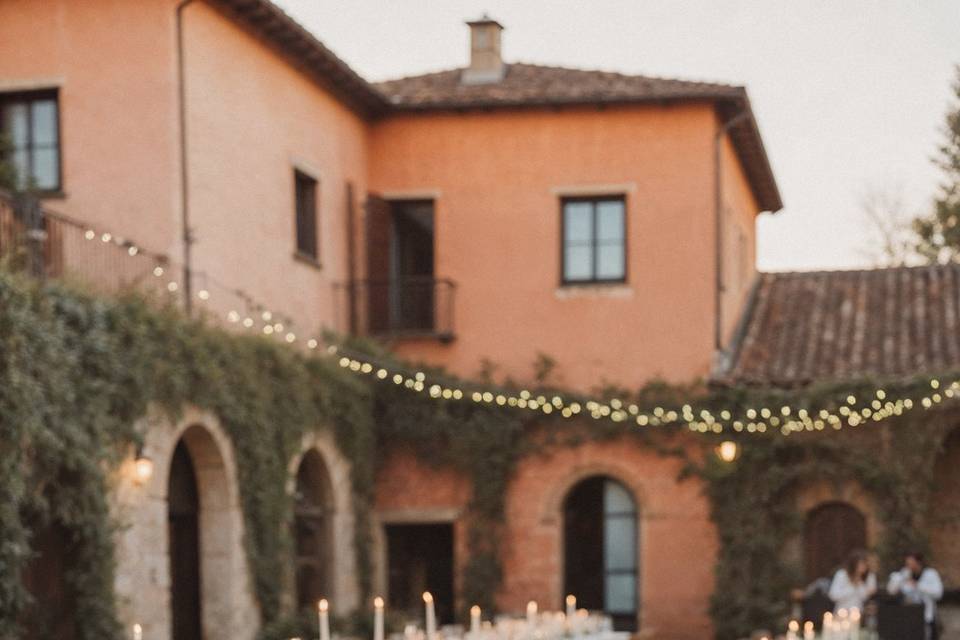 Allestimento all'aperto