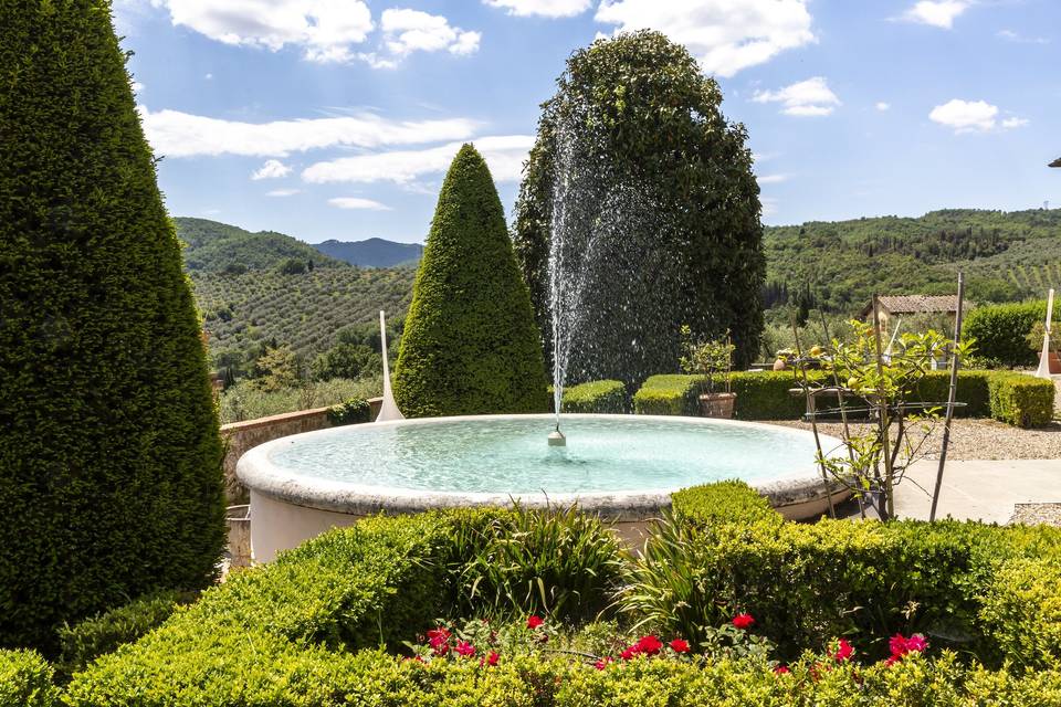 La fontana fronte dimora
