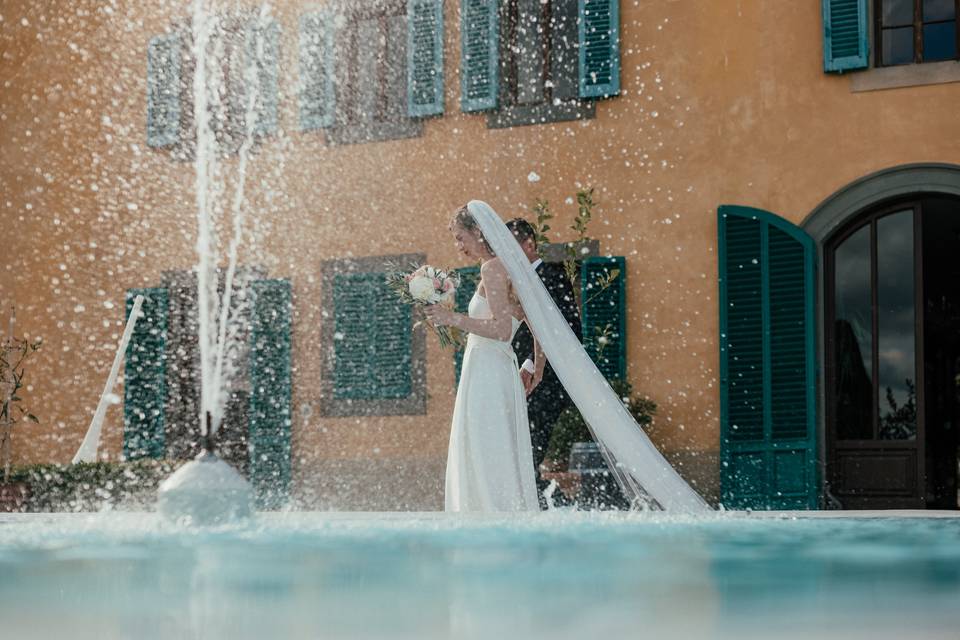 Fontana fronte dimora