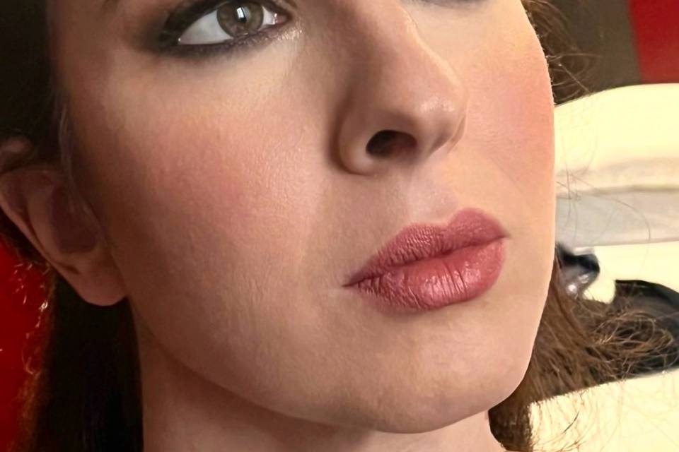 makeup glam