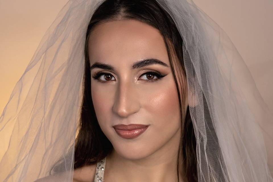 glam makeup