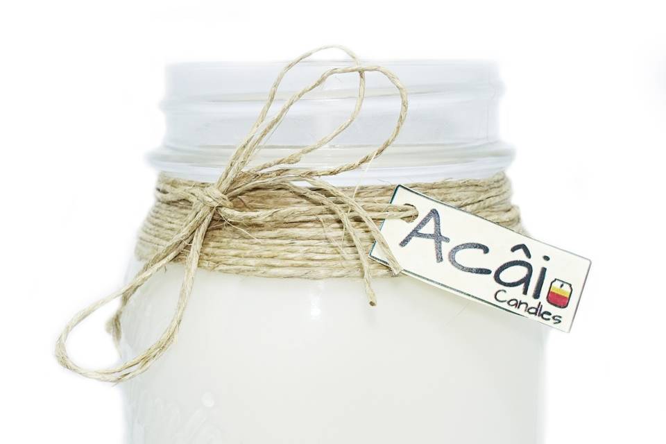 Acâi Candles