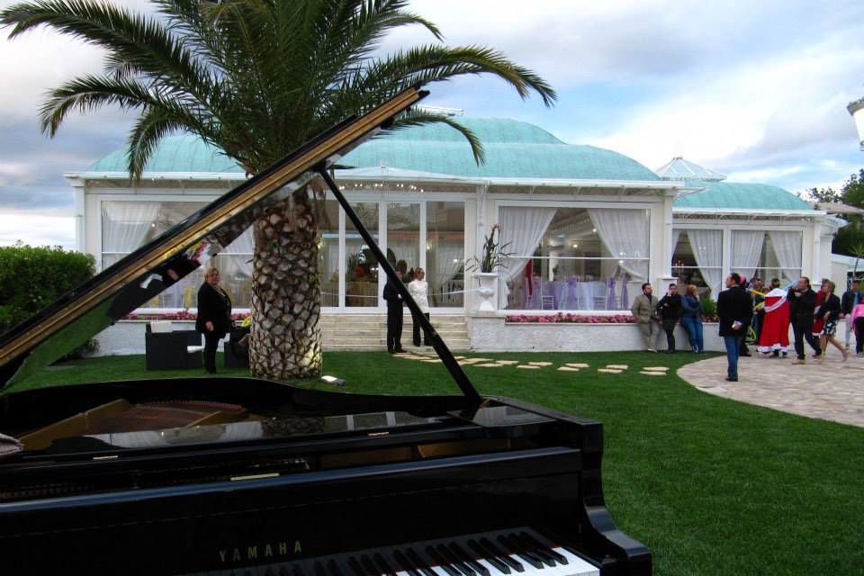 Piano nel prato