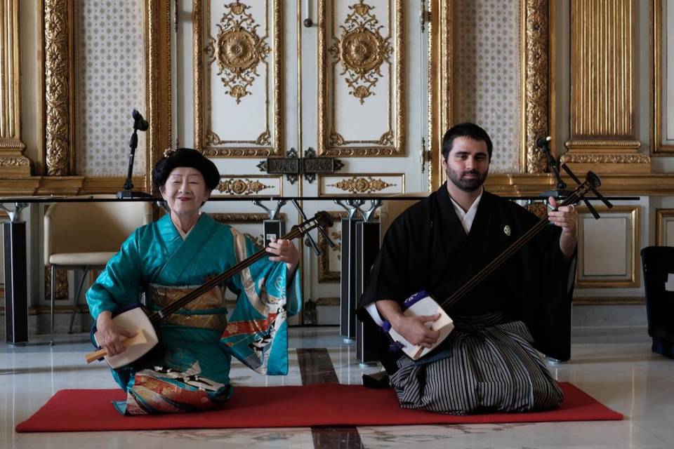 A Shamisen Orchestra