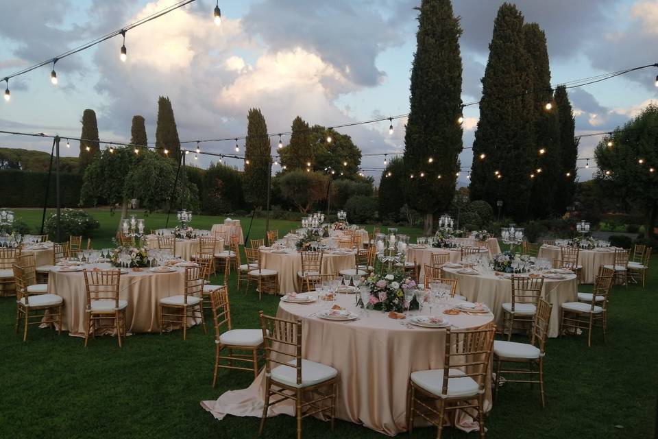 Cena sotto un cielo stellato