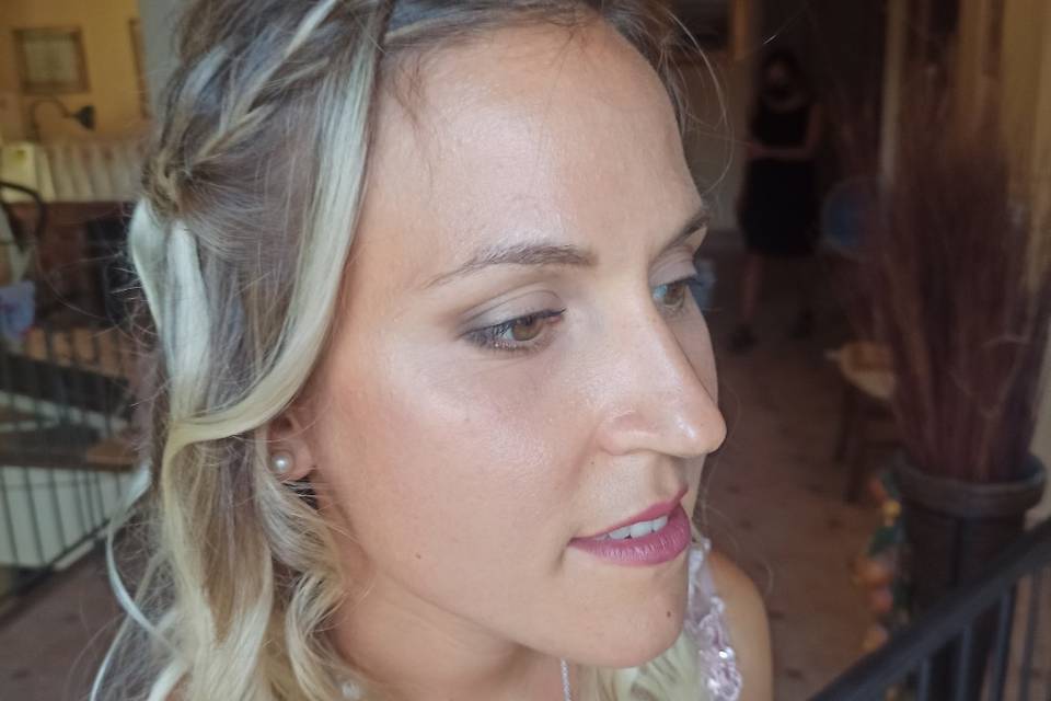 Essenza Estetica & Make-up