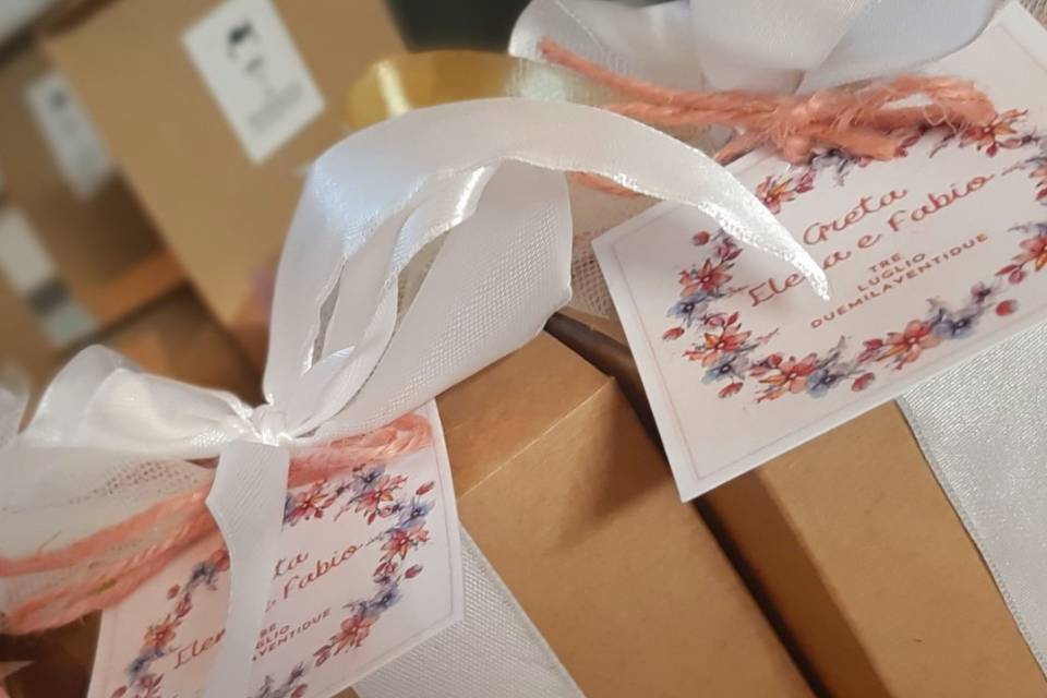 Packaging wedding