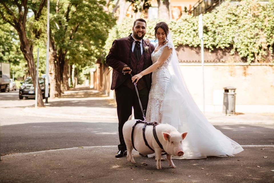 Wedding with pig Dior