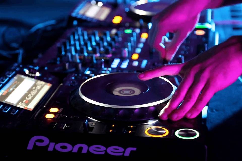DJ Diego C