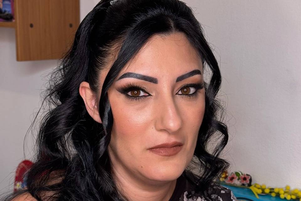 Foxy makeup