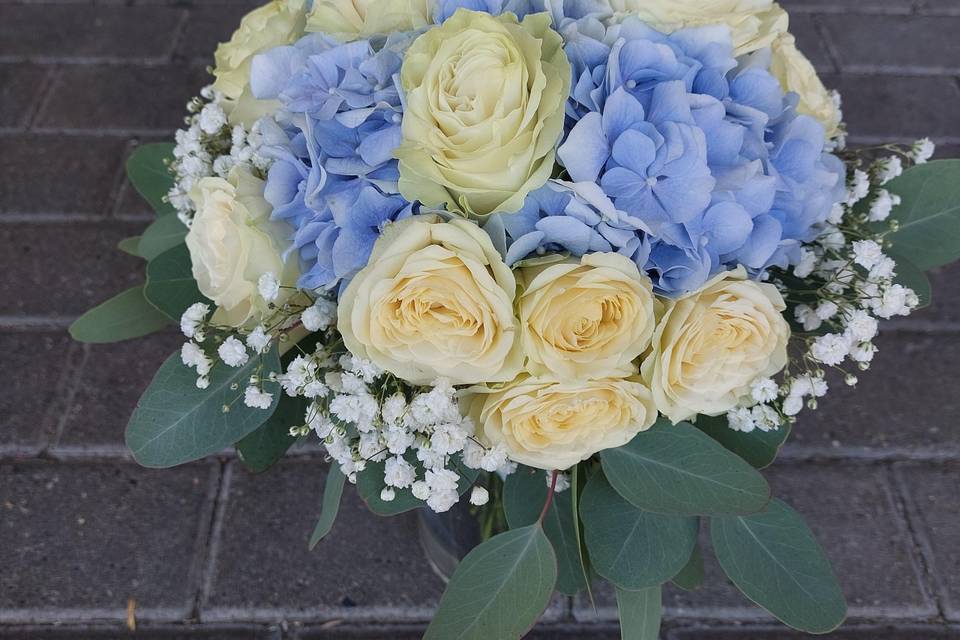 Bouquet ortensie e rose