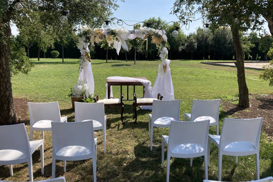 Matrimonio all'aperto