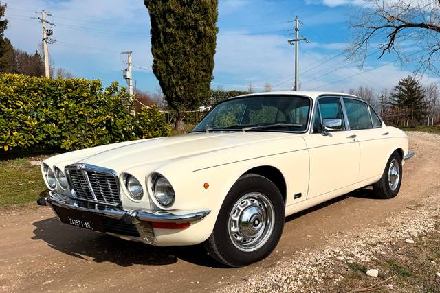 Auto Storica Sposi