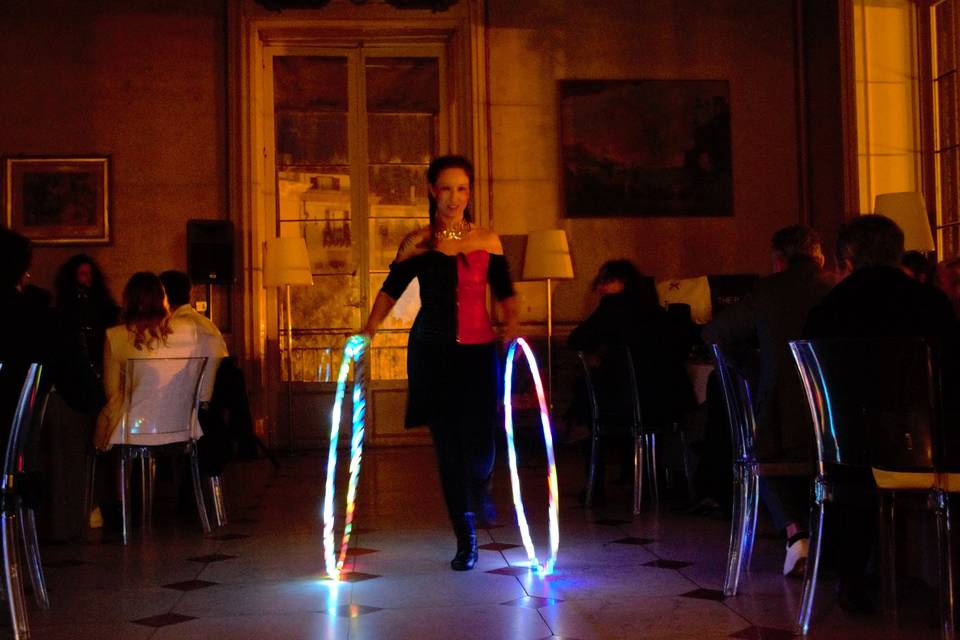 Spettacolo di giocoleria led