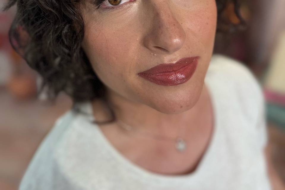 Make Up 1