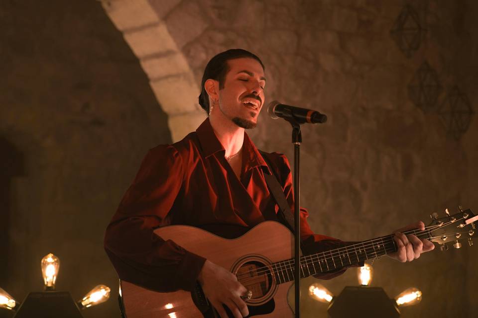 Voce + Chitarra elegante