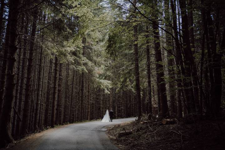 Couple in dolomiti