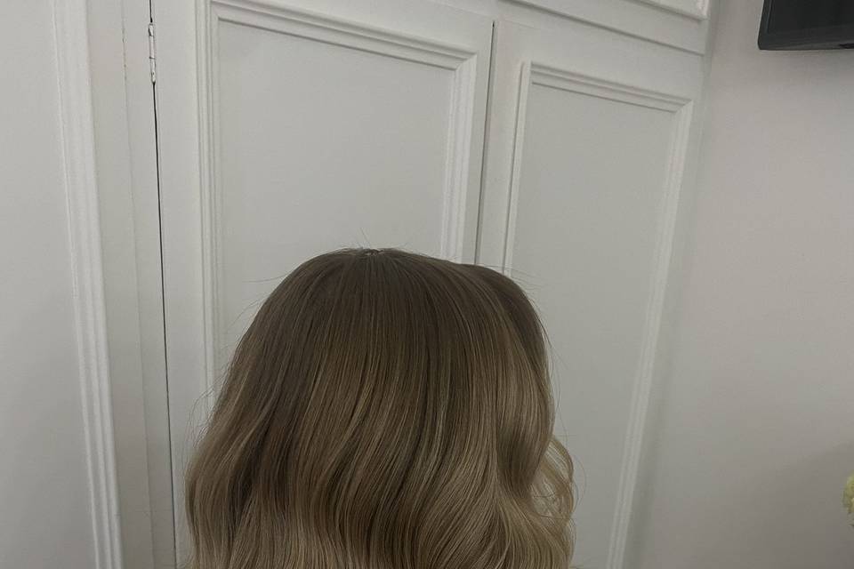 Bridal Stylist