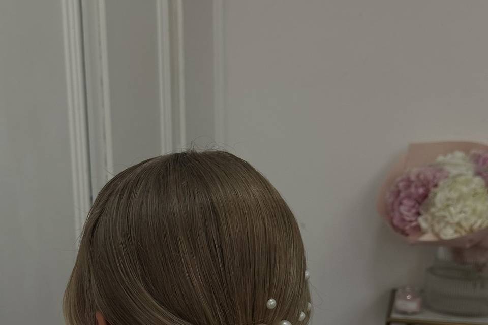 Bridal Stylist