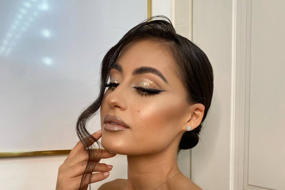 Bridal Stylist