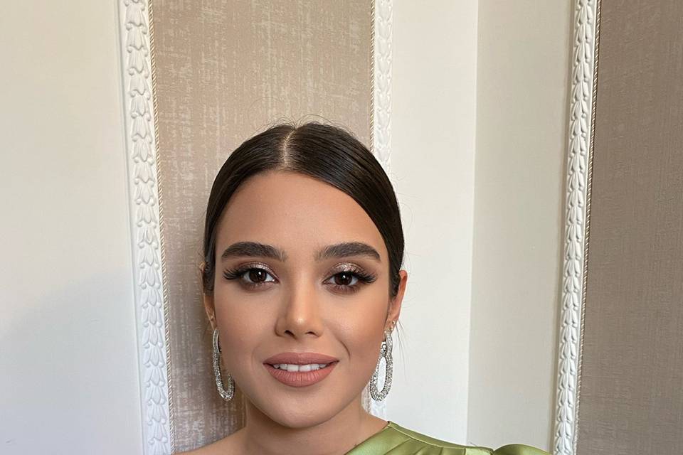 Bridal Stylist