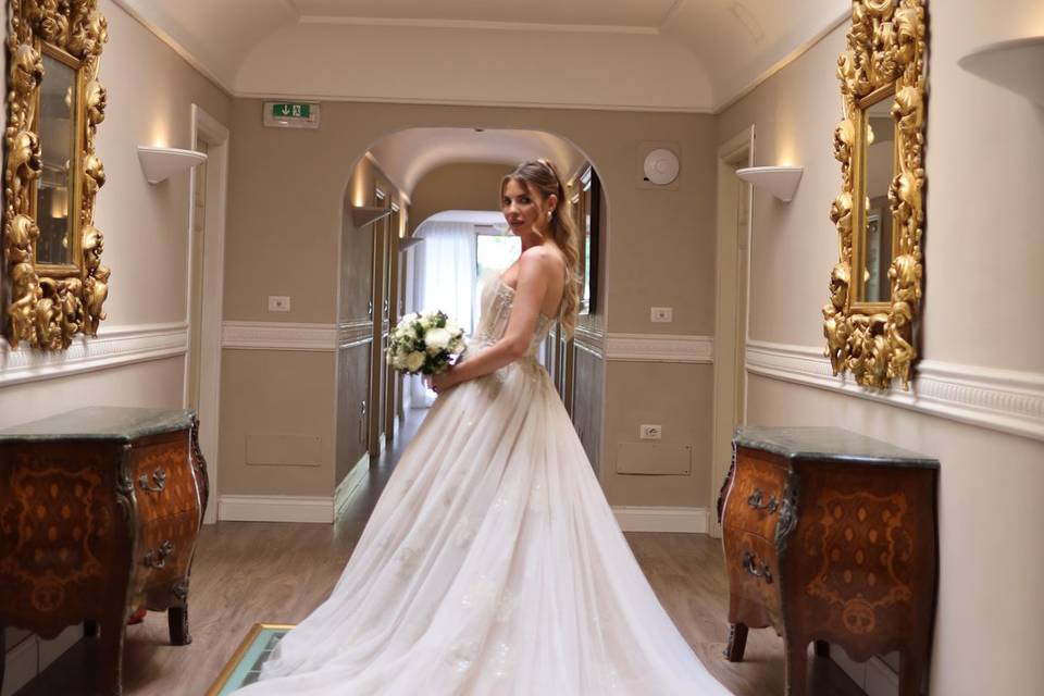 Bridal Stylist