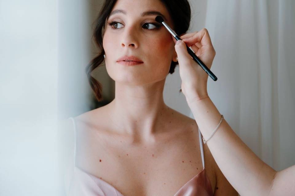 Make-up& hairstyle
