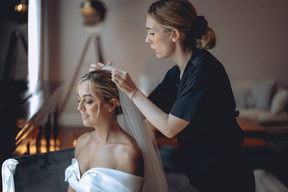 Make-up & hairstyle
