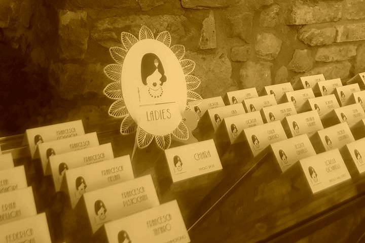 Tavolo Escort Card