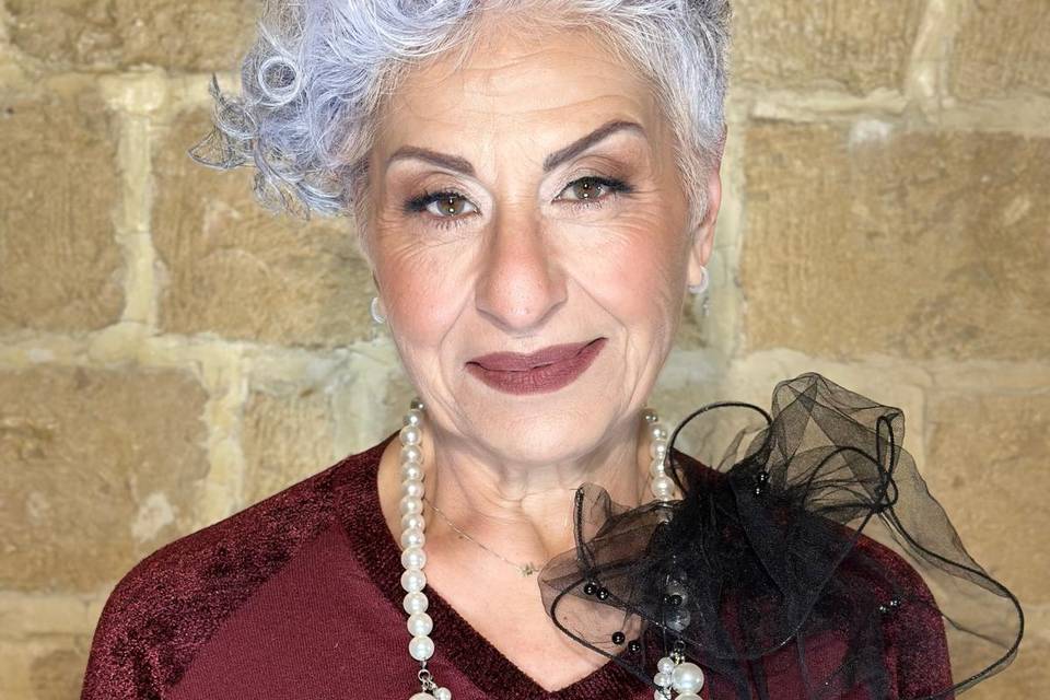 Make-Up age positive