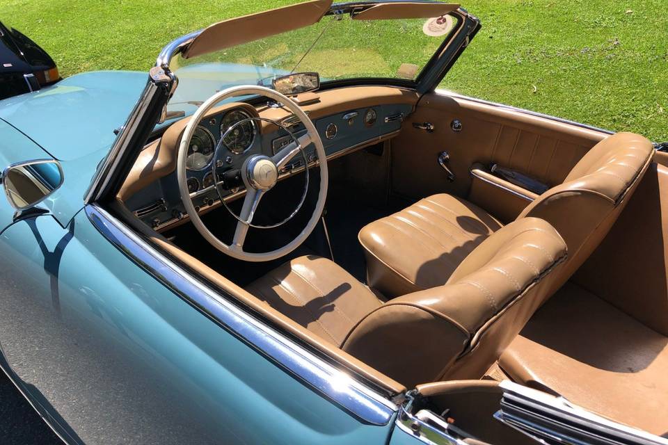 Mercedes-Benz 190 SL lightblue