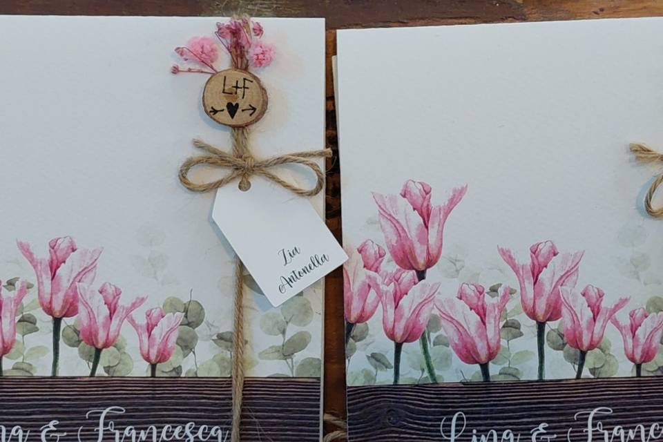 Tulipani e legno