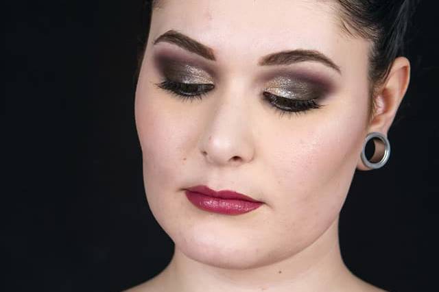 Trucco sposa strong sera