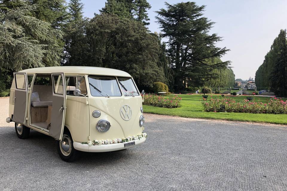 Noleggio Pulmino Volkswagen T1 - Villa Acquaroli