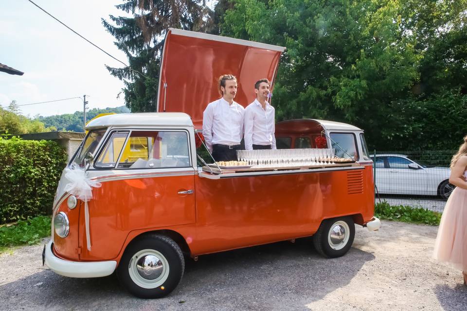 Noleggio Pulmino Volkswagen Matrimonio - Catering BAR