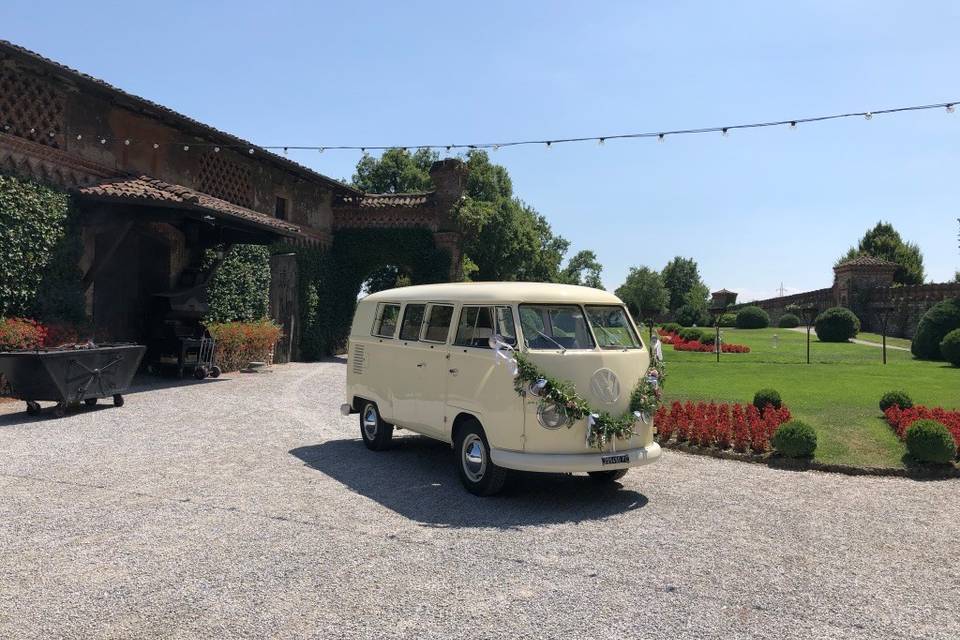 Pulmino Volkswagen Castello Di Marne