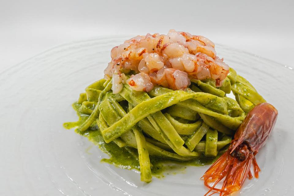FETTUCINE AL PESTO