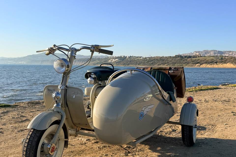 Lambretta 150D con Sidecar